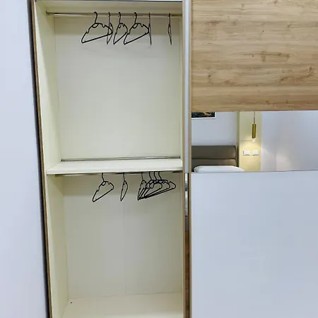 Serenity Daire Cremona